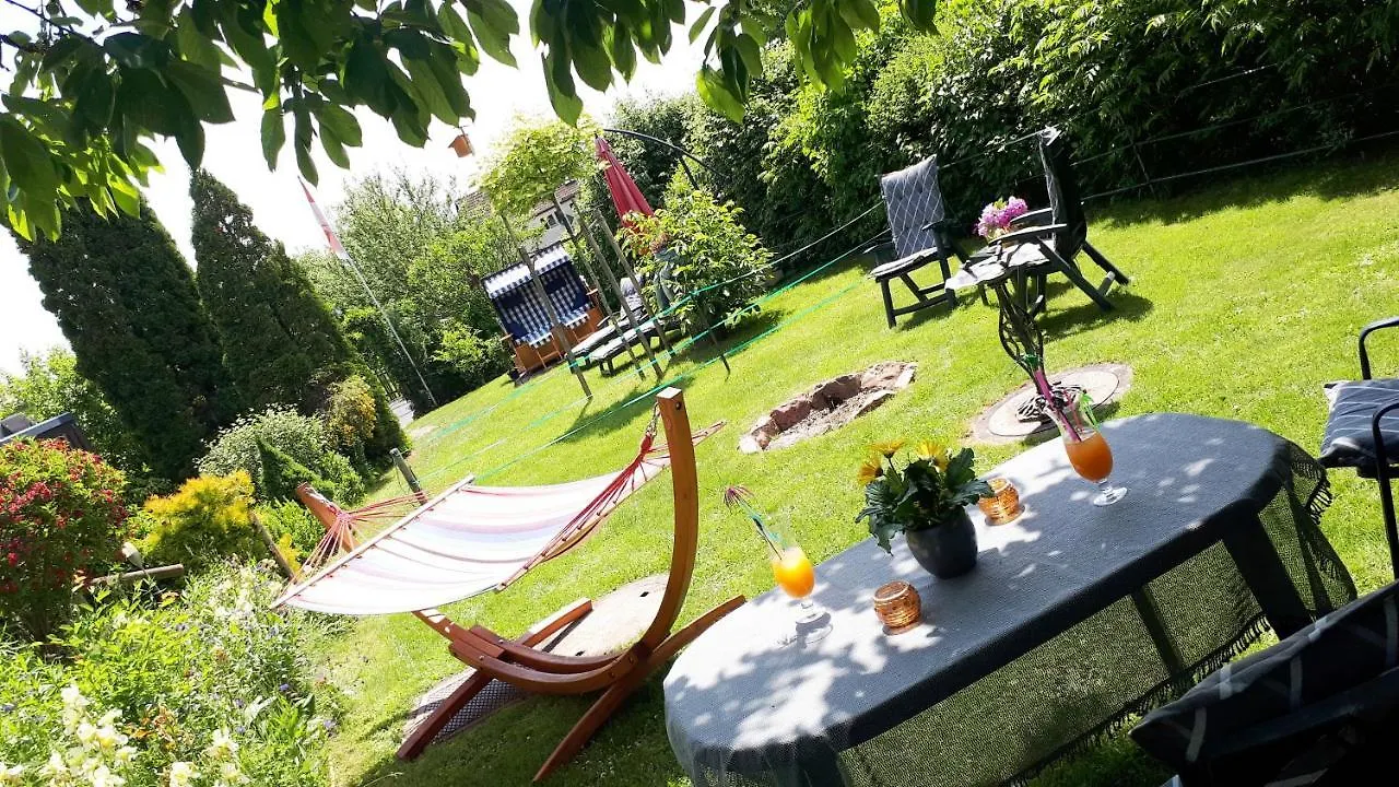 Privatzimmer Mit Gemeinschaftsbad - Zur Fliegerbank In Der Rhoen Burkardroth Germany