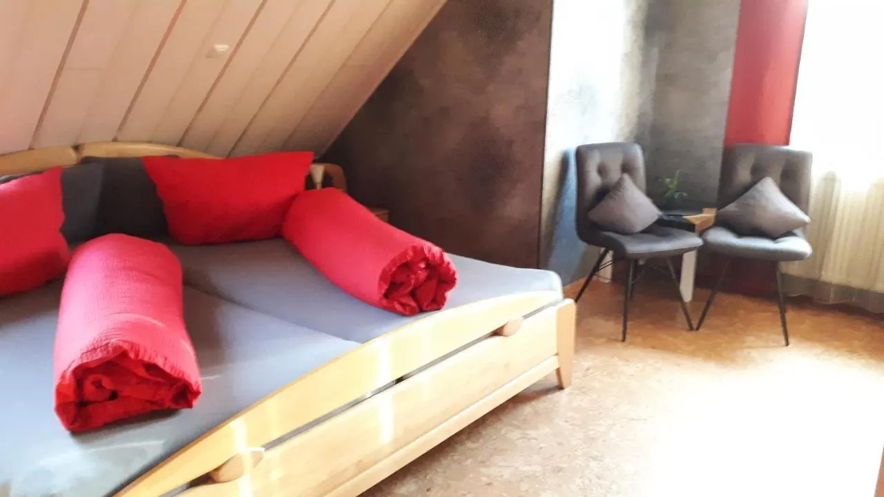 Homestay Privatzimmer Mit Gemeinschaftsbad - Zur Fliegerbank In Der Rhoen Burkardroth Germany